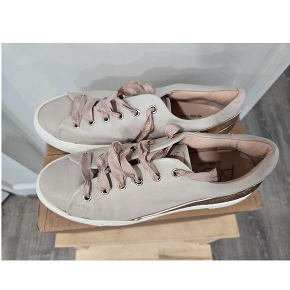 AGL Lace Up Platform Blush Pink Fashion Sneakers size 39 - Picture 8 of 8